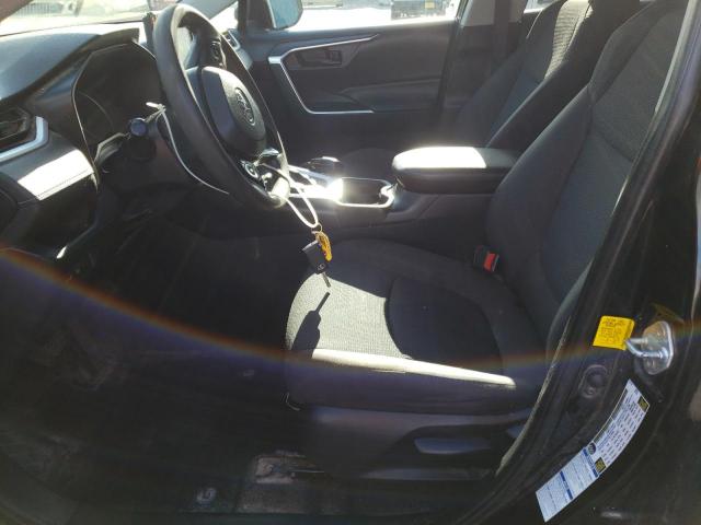 Toyota RAV4 Le Image 5